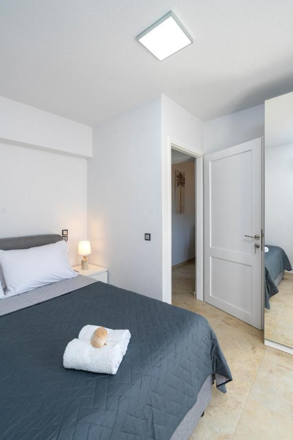 Вилла Blue Coast House Goudhouros Экстерьер фото