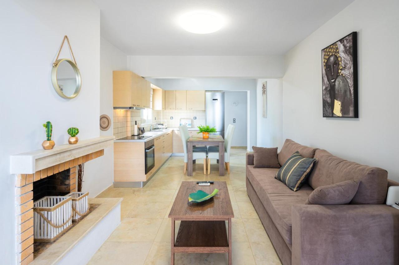 Вилла Blue Coast House Goudhouros Экстерьер фото
