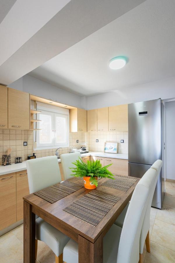 Вилла Blue Coast House Goudhouros Экстерьер фото