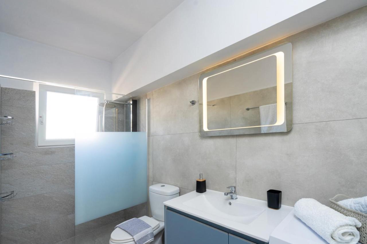 Вилла Blue Coast House Goudhouros Экстерьер фото